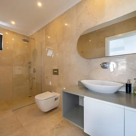 Arden Ege Kalkan * Kaş