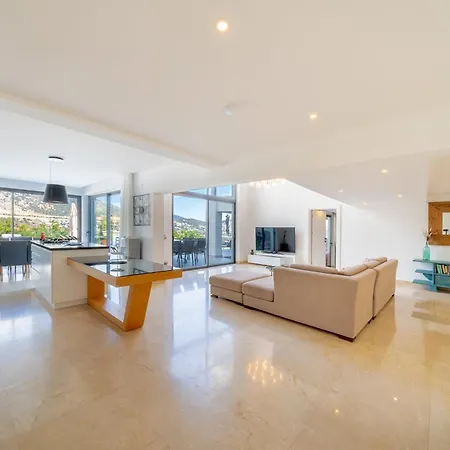 Arden Ege Kalkan * Kas